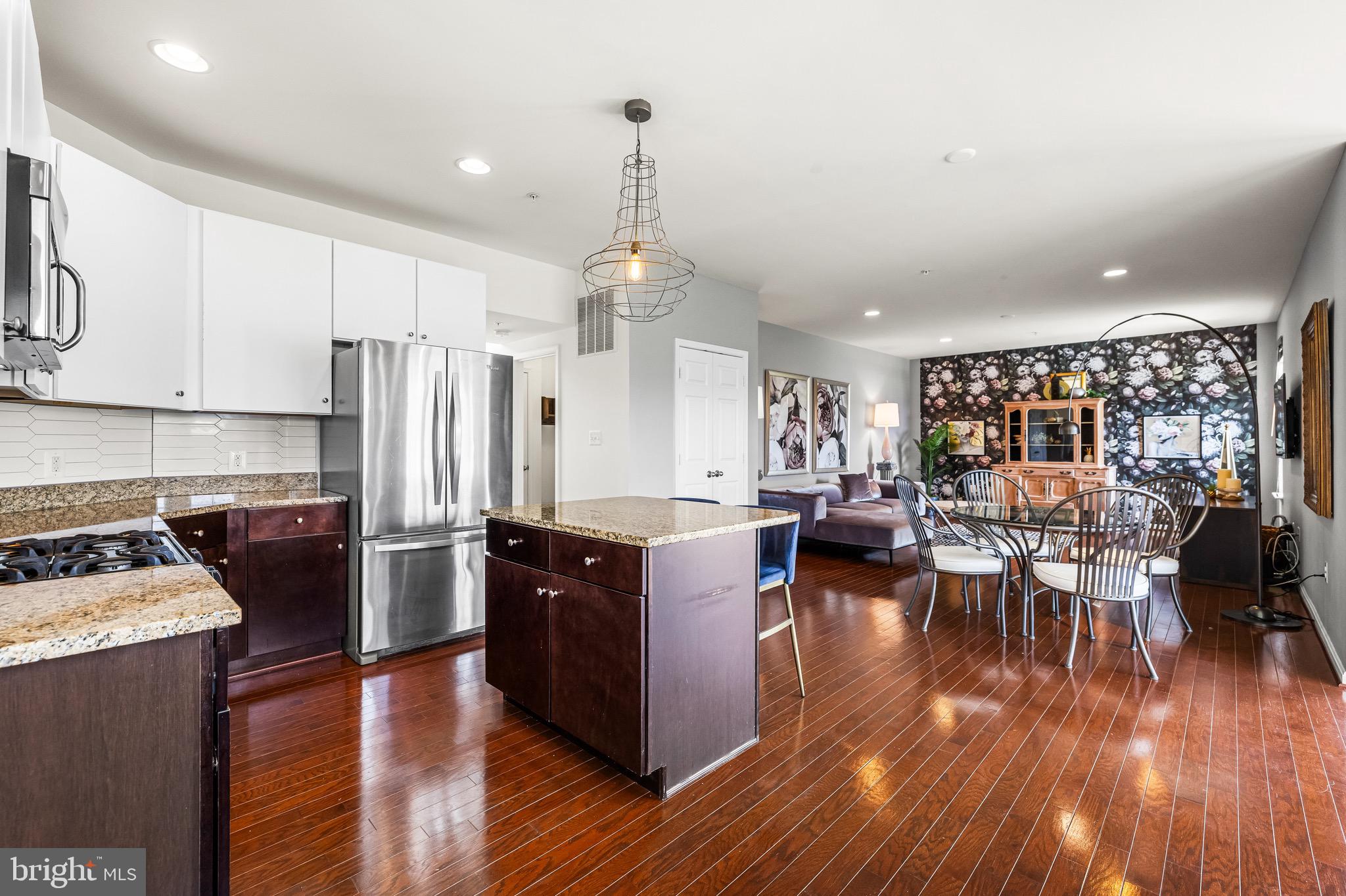 MANCHESTER FARMS - Residential