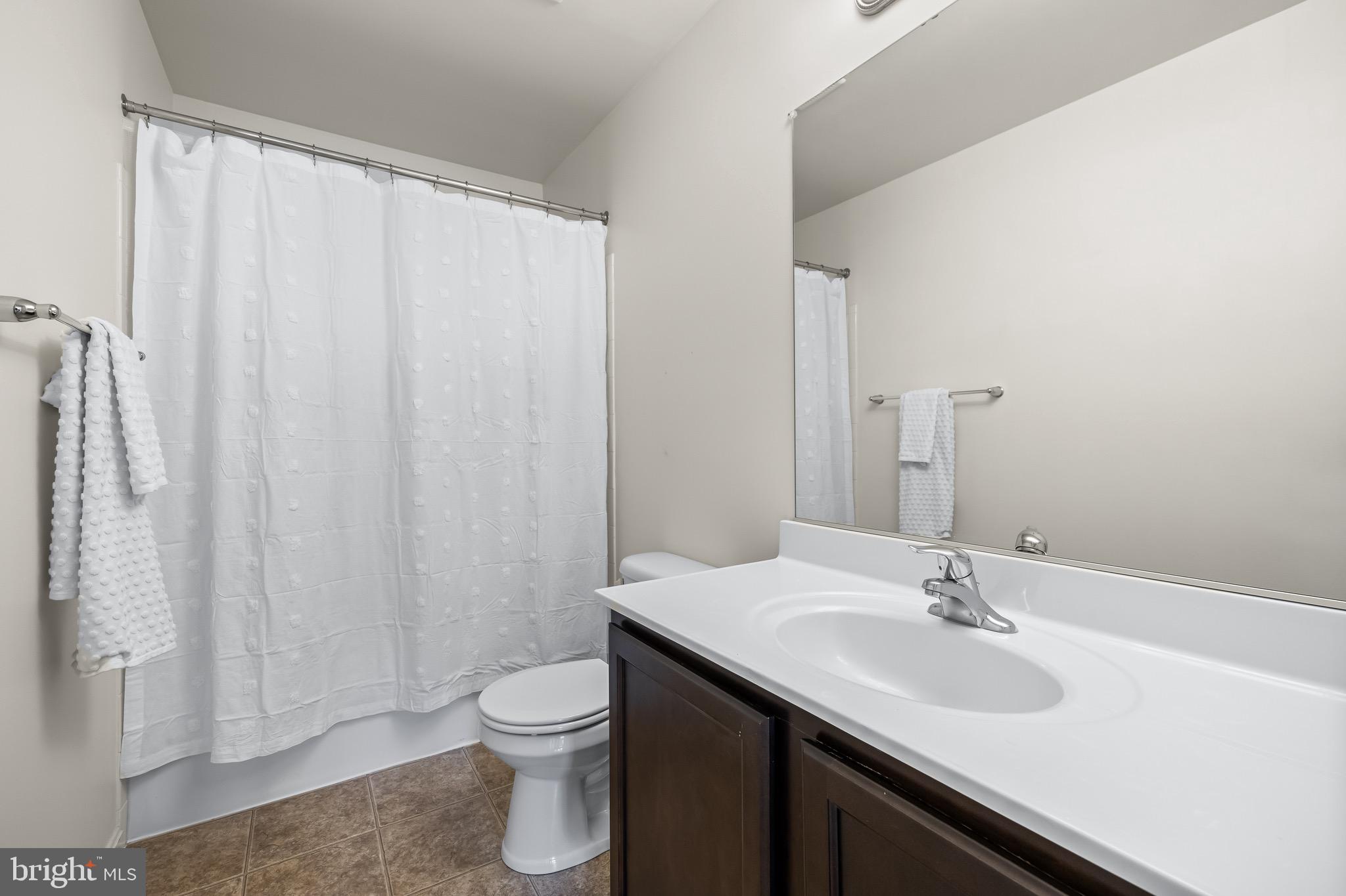 MANCHESTER FARMS - Residential