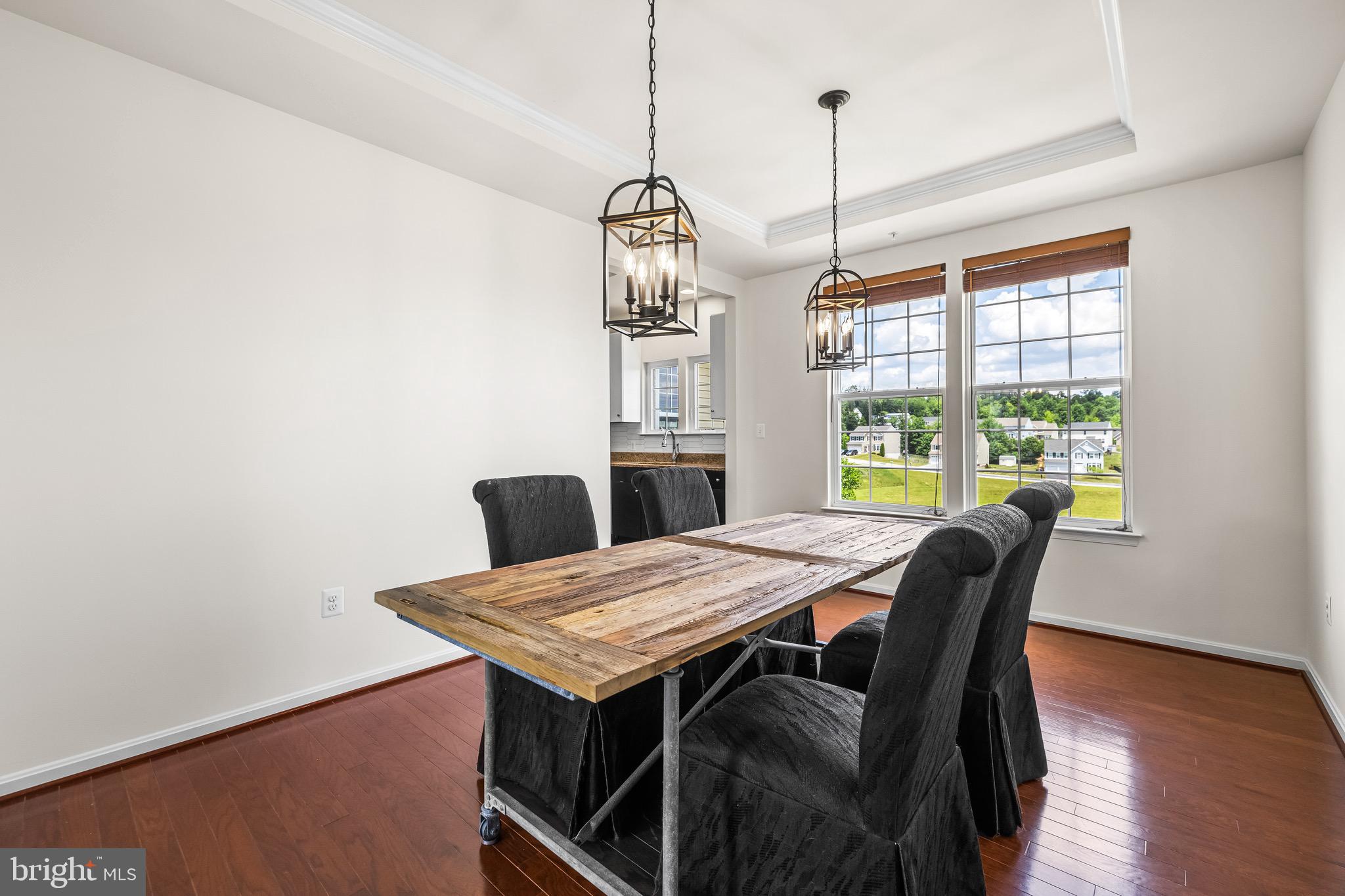 MANCHESTER FARMS - Residential