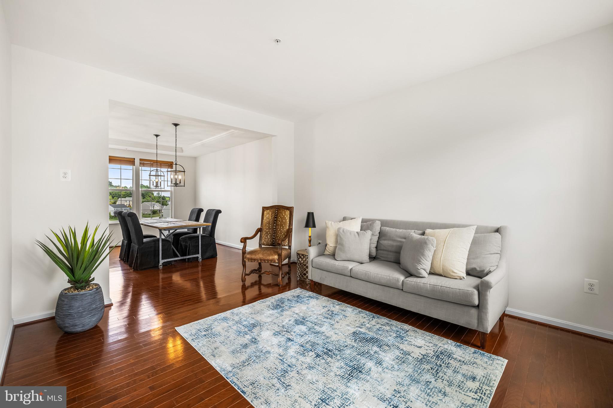 MANCHESTER FARMS - Residential