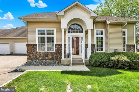 102 Schindler Drive N, Princeton, NJ MLS: NJMX2009328