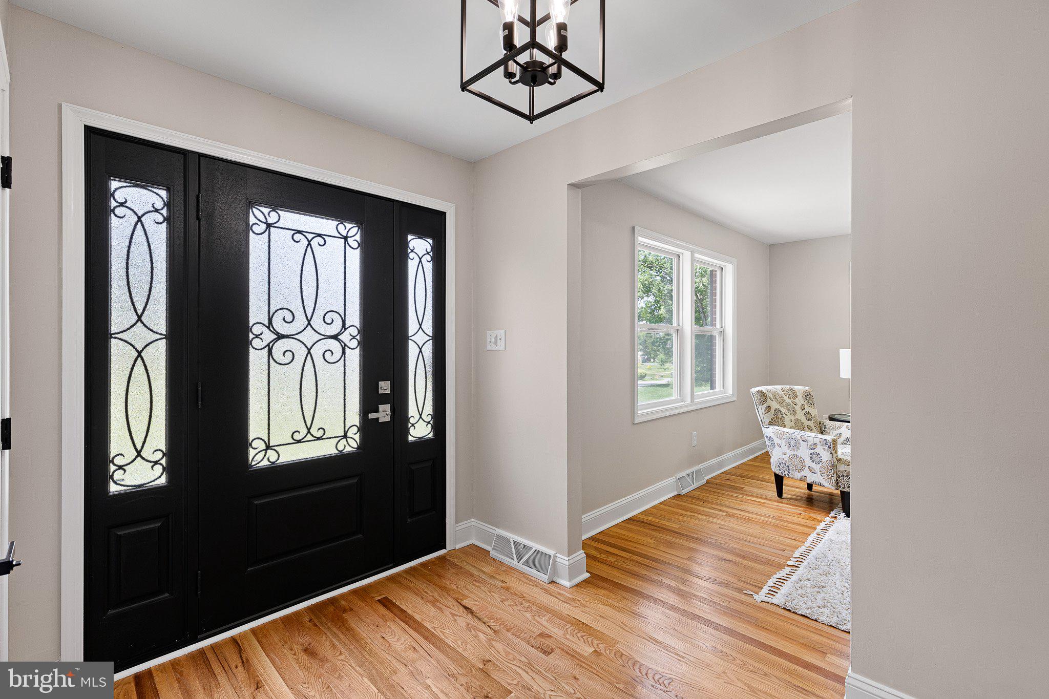 3 WHITE OAK ROAD