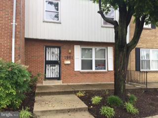 OLD TOWNE VILLAGE CONDOMINIUMS - Residential