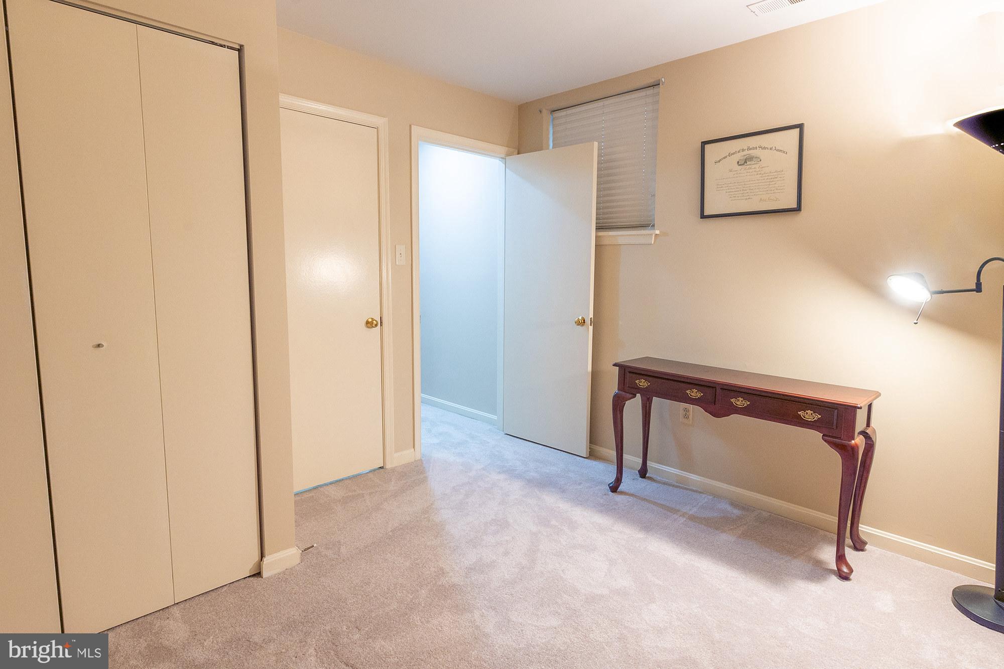 CANTON SQUARE - Residential