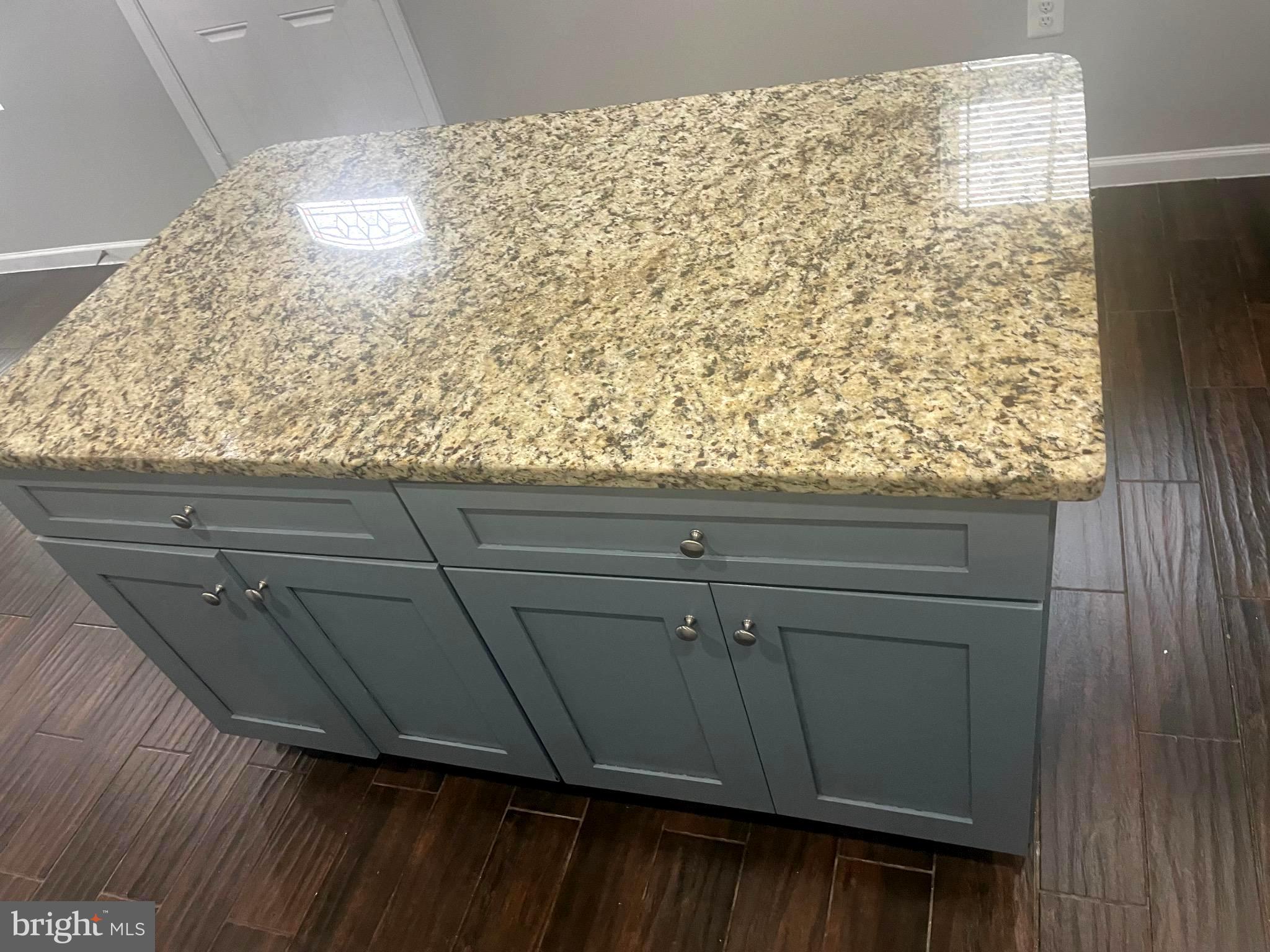 CARMODY HILLS - Residential