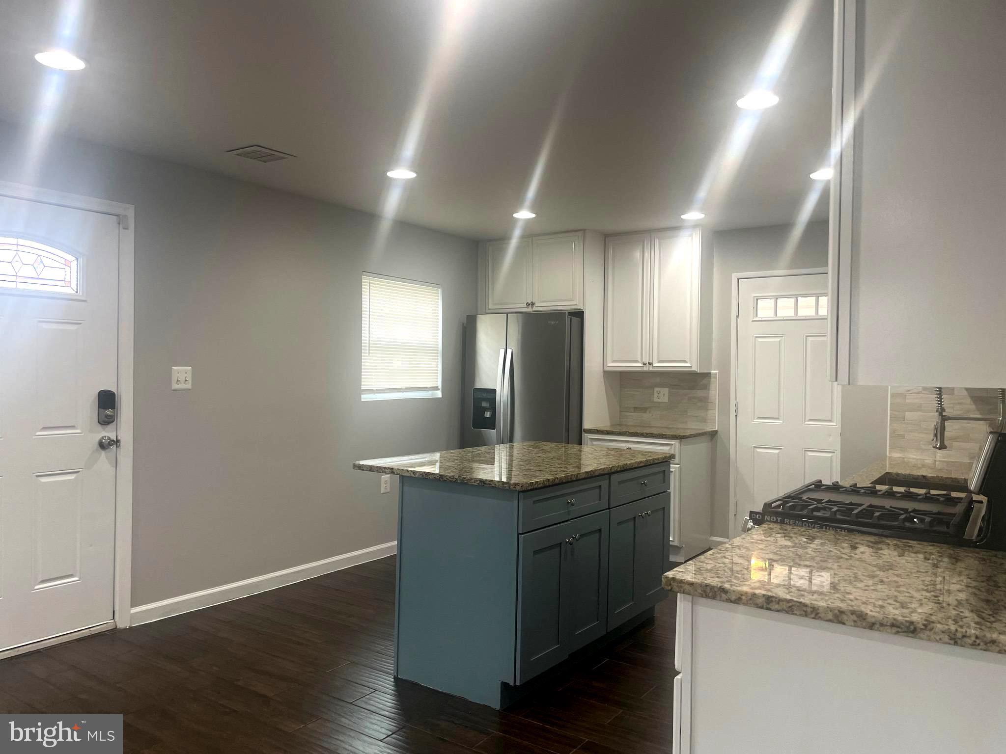 CARMODY HILLS - Residential