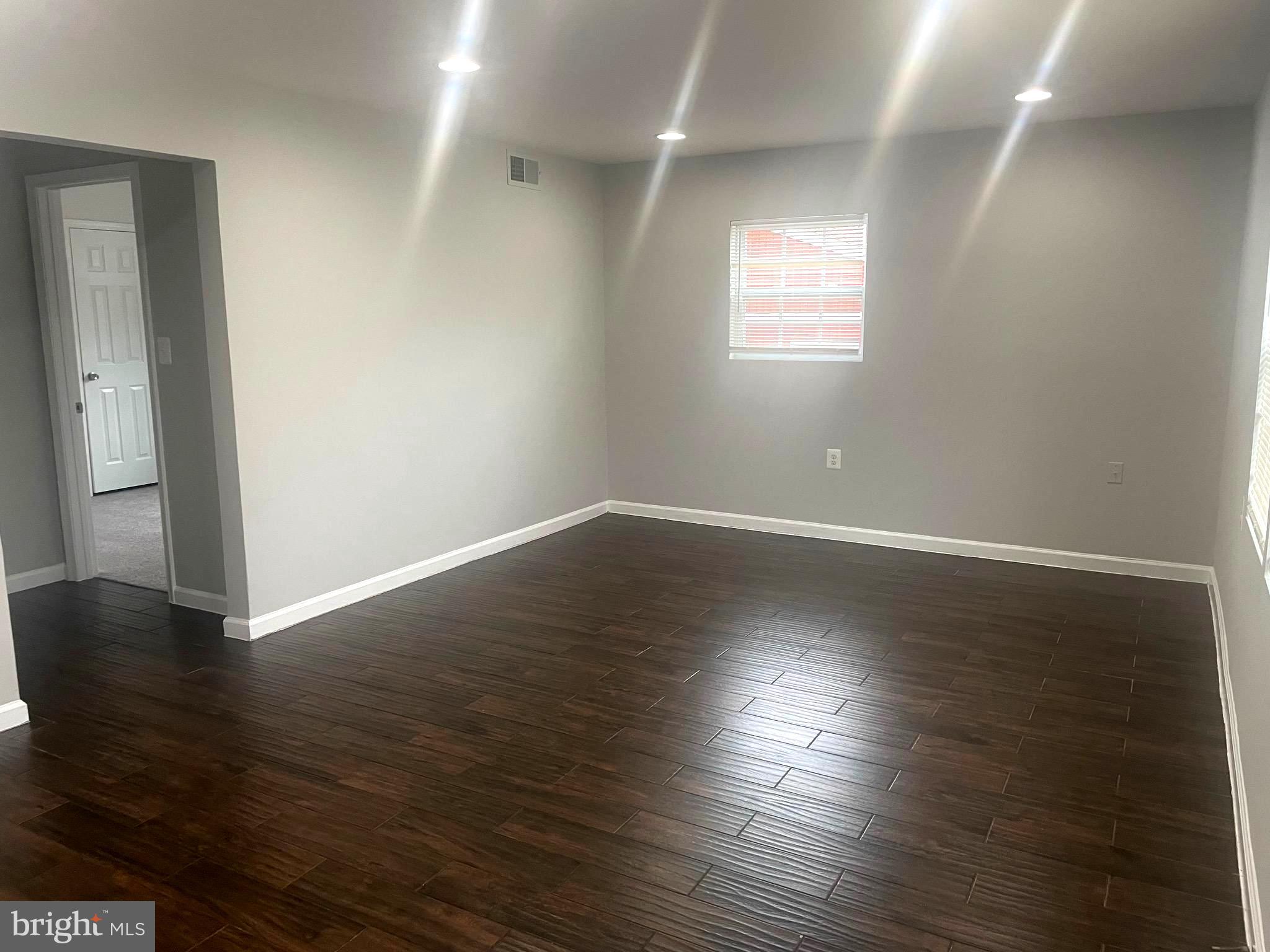 CARMODY HILLS - Residential