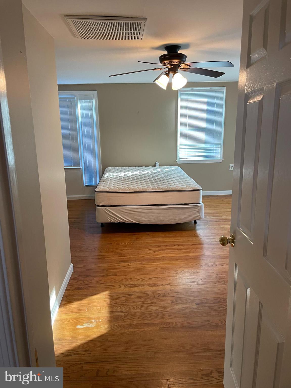 CARROLLTON MANOR - Residential Lease