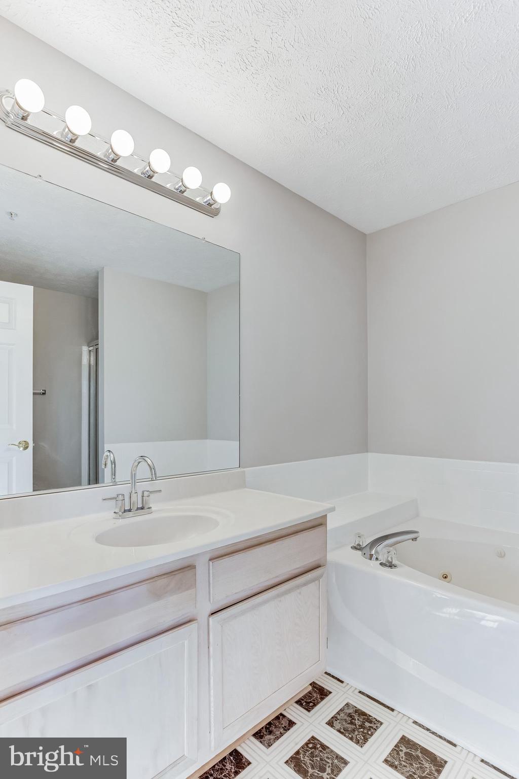 BRINKLEY OVERLOOK - Residential