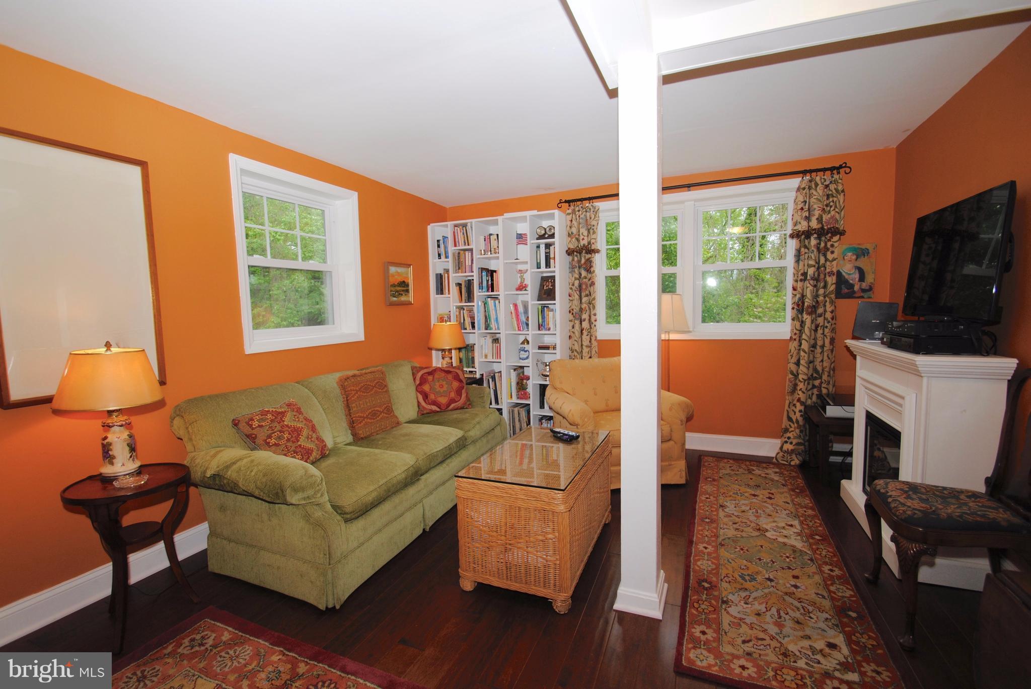 PINES ON THE SEVERN - Residential Lease