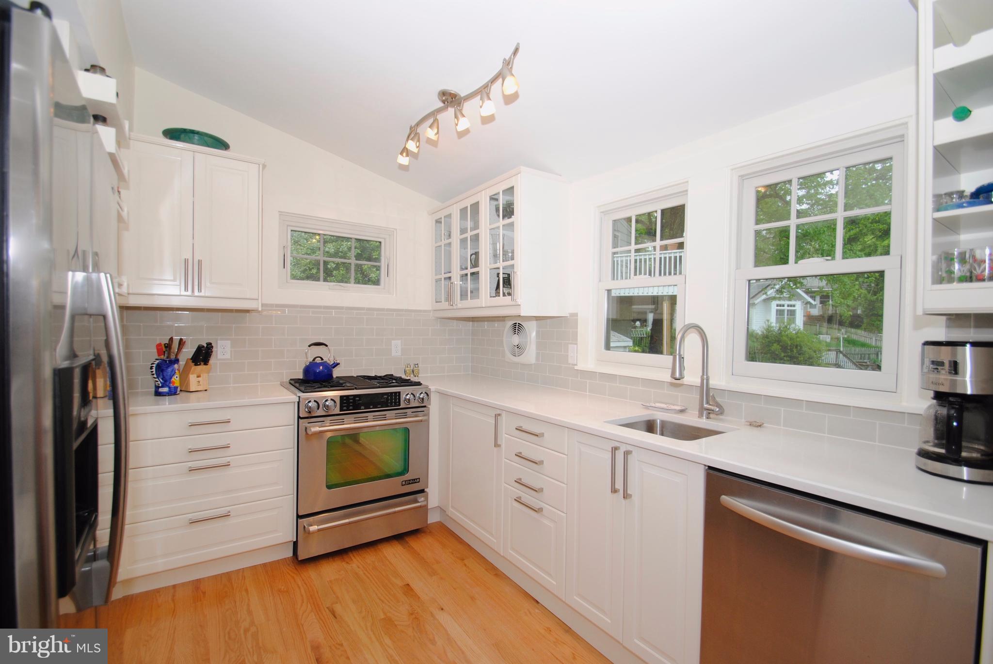 PINES ON THE SEVERN - Residential Lease