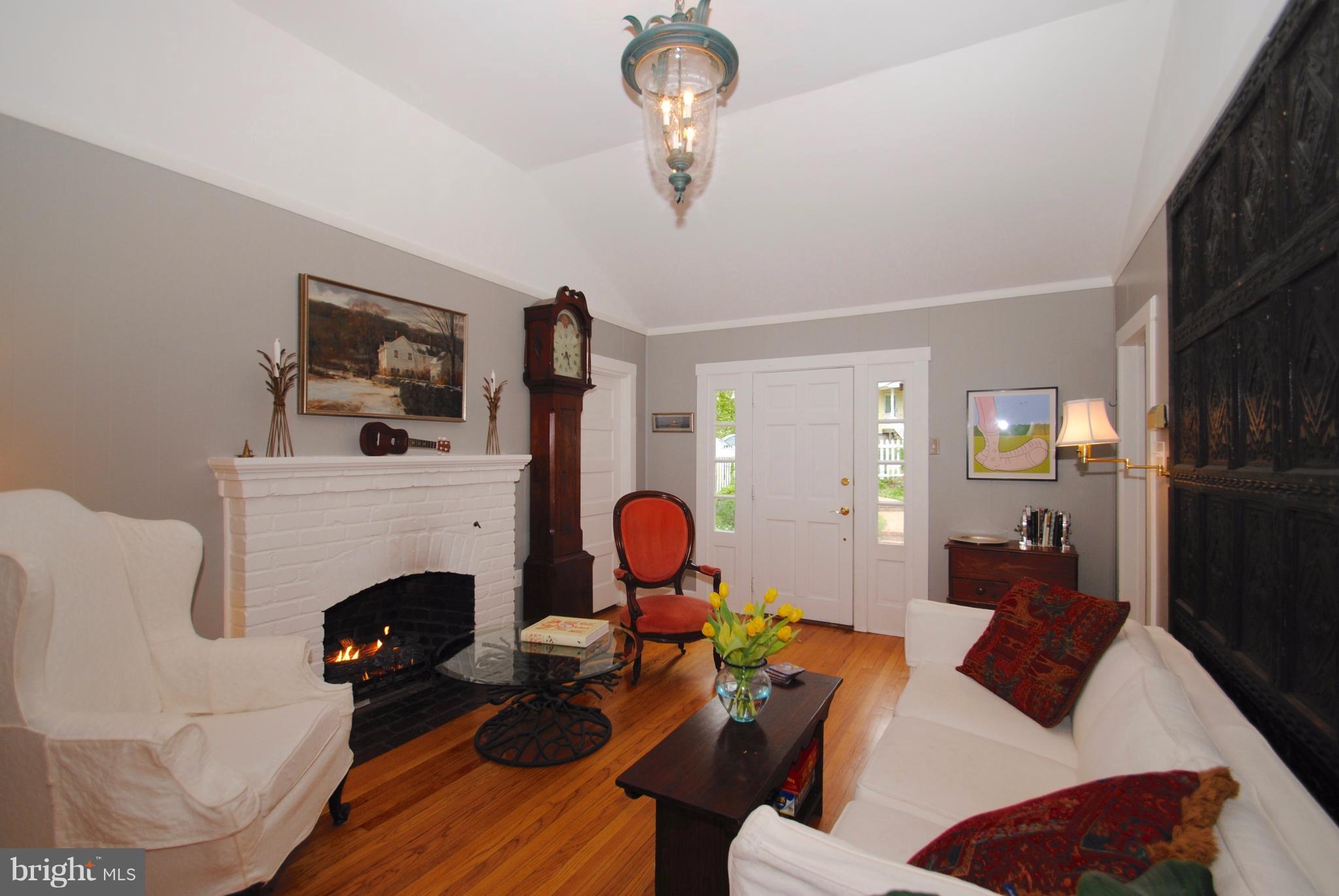 PINES ON THE SEVERN - Residential Lease