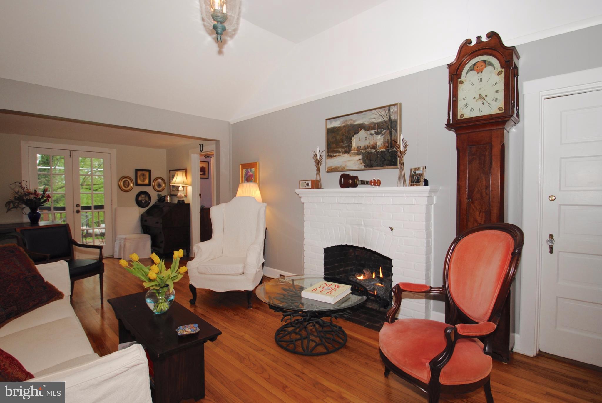 PINES ON THE SEVERN - Residential Lease