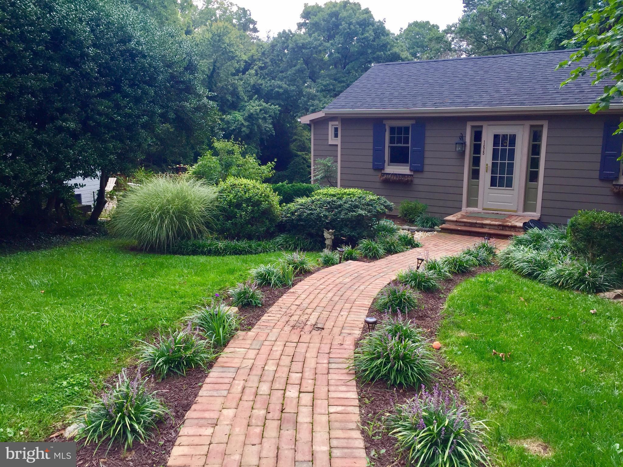 PINES ON THE SEVERN - Residential Lease