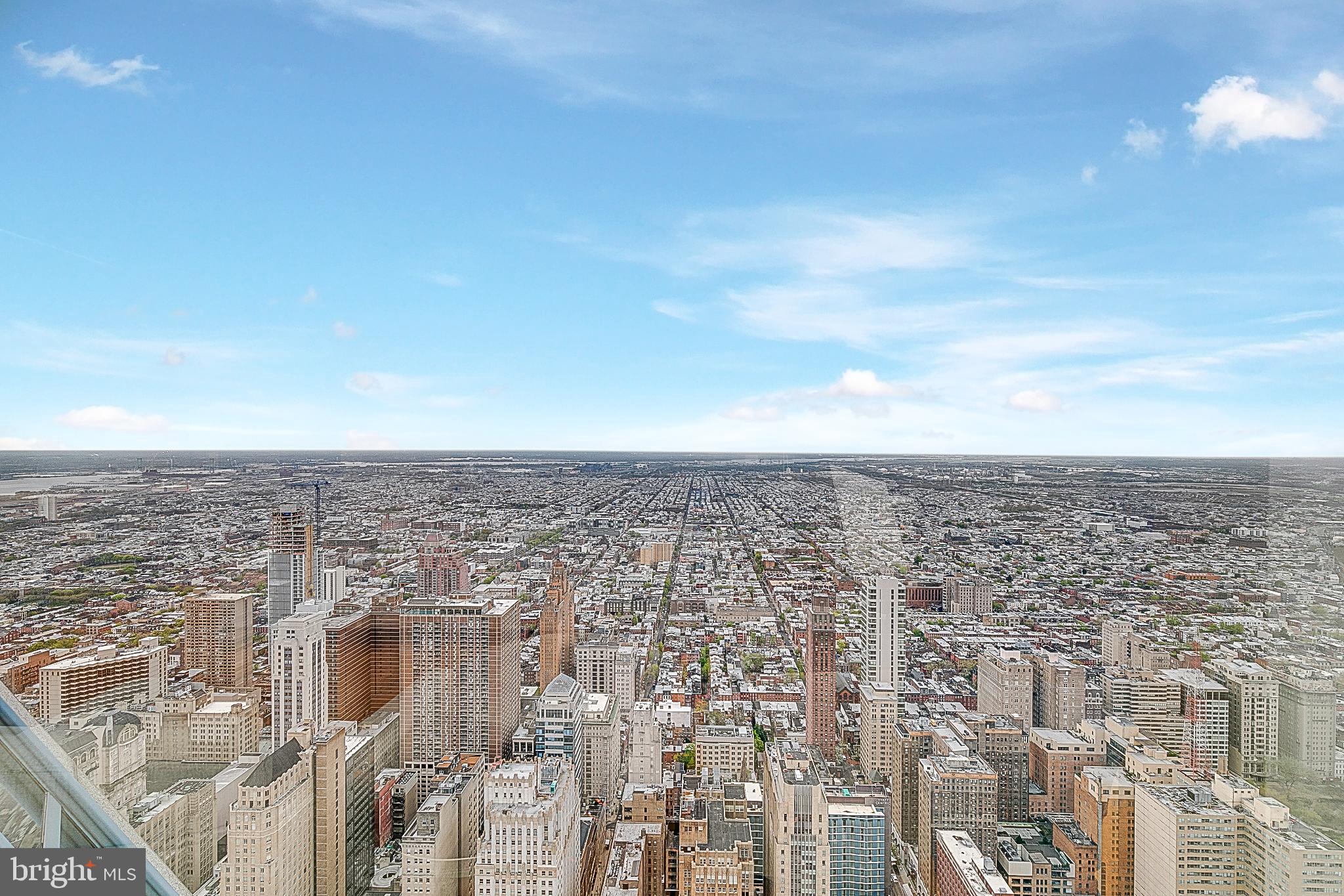 CENTER CITY - Residential Lease