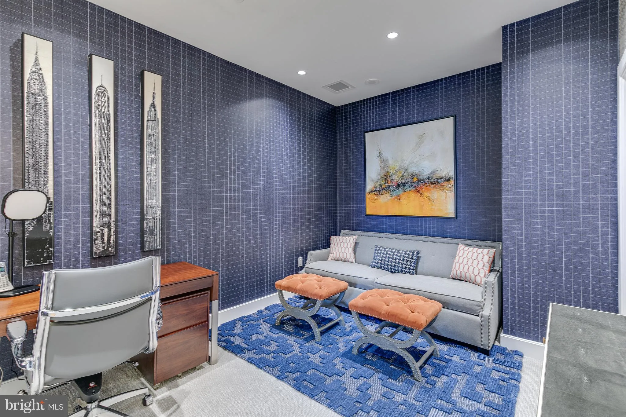 Philadelphia, Pennsylvania 19102, United States, 3 Bedrooms Bedrooms, ,5 BathroomsBathrooms,Residential,Active,222857