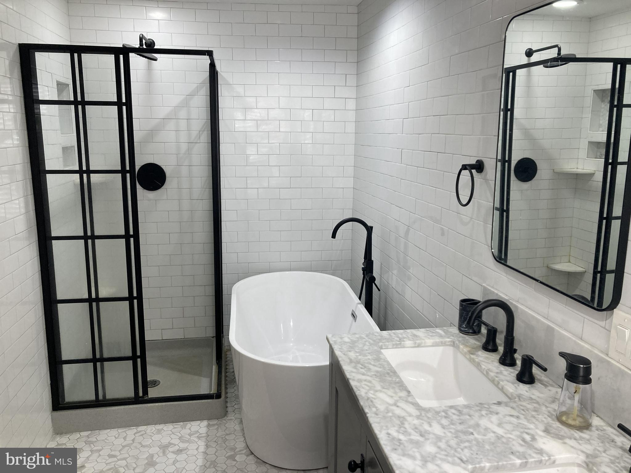 FISHTOWN - Residential Lease