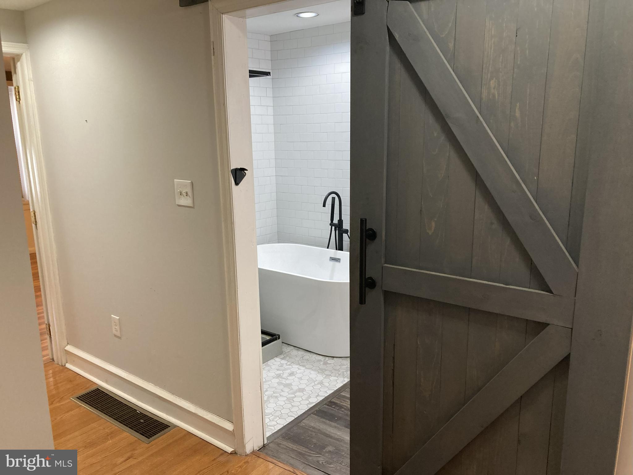 FISHTOWN - Residential Lease