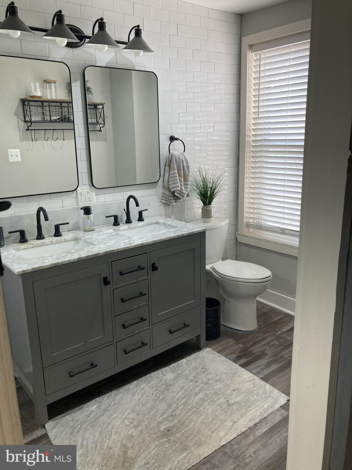 FISHTOWN - Residential Lease