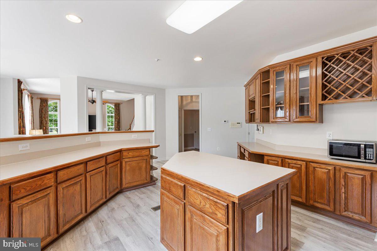 FARMINGTON WOODS - Residential