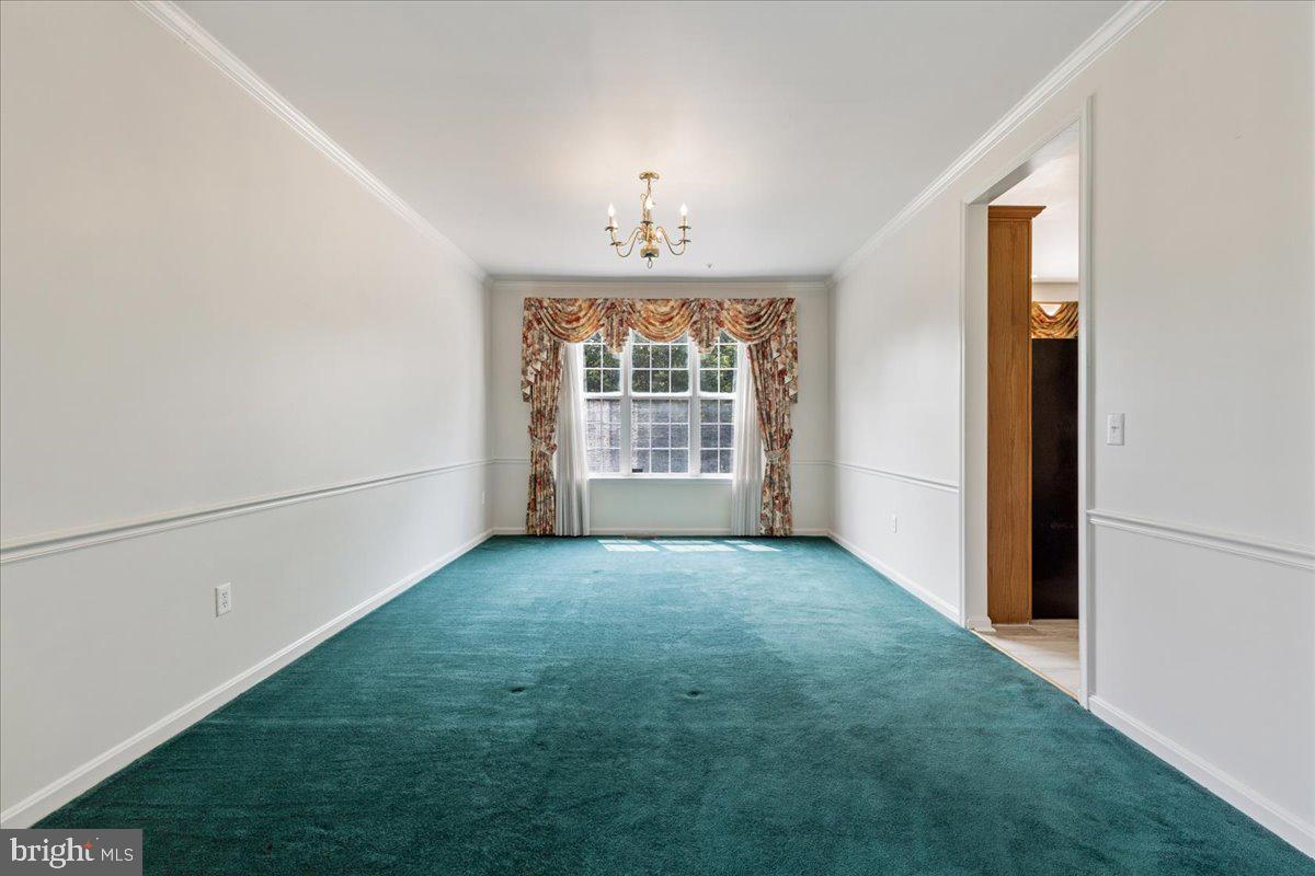 FARMINGTON WOODS - Residential