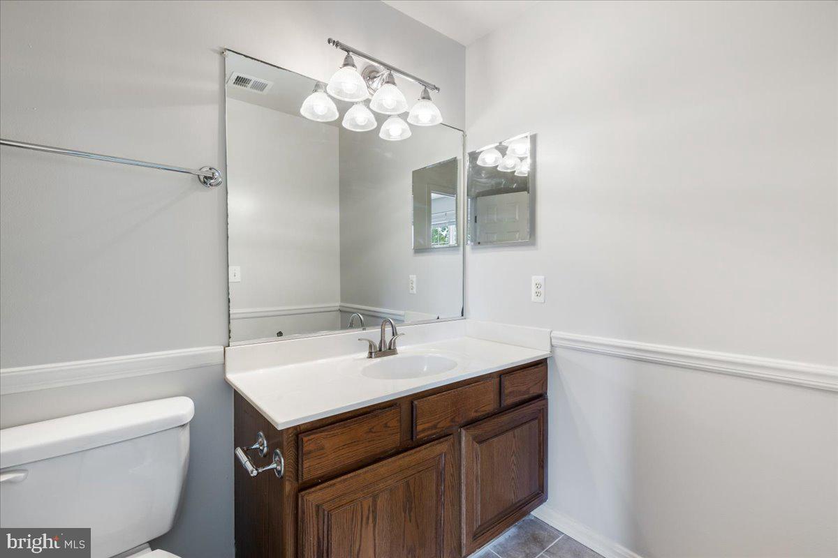 FARMINGTON WOODS - Residential