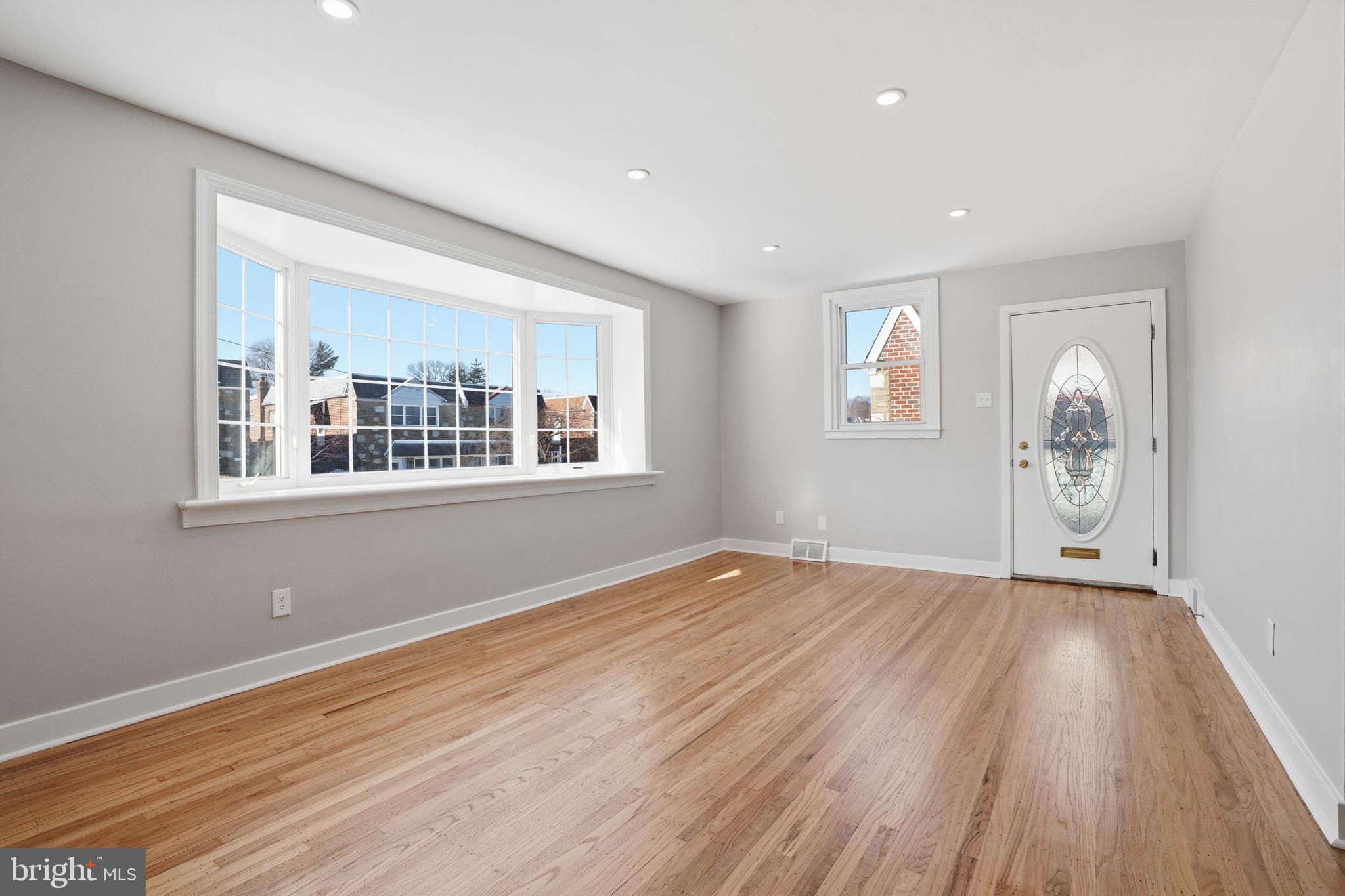 RHAWNHURST - Residential