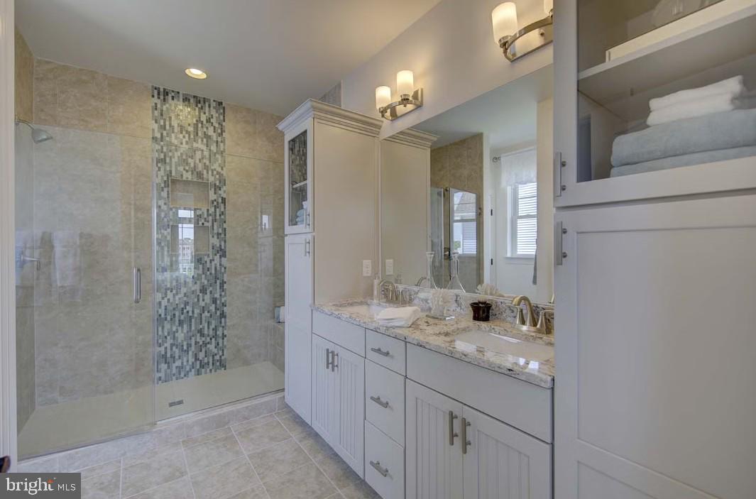 LITTLE SALISBURY - Residential