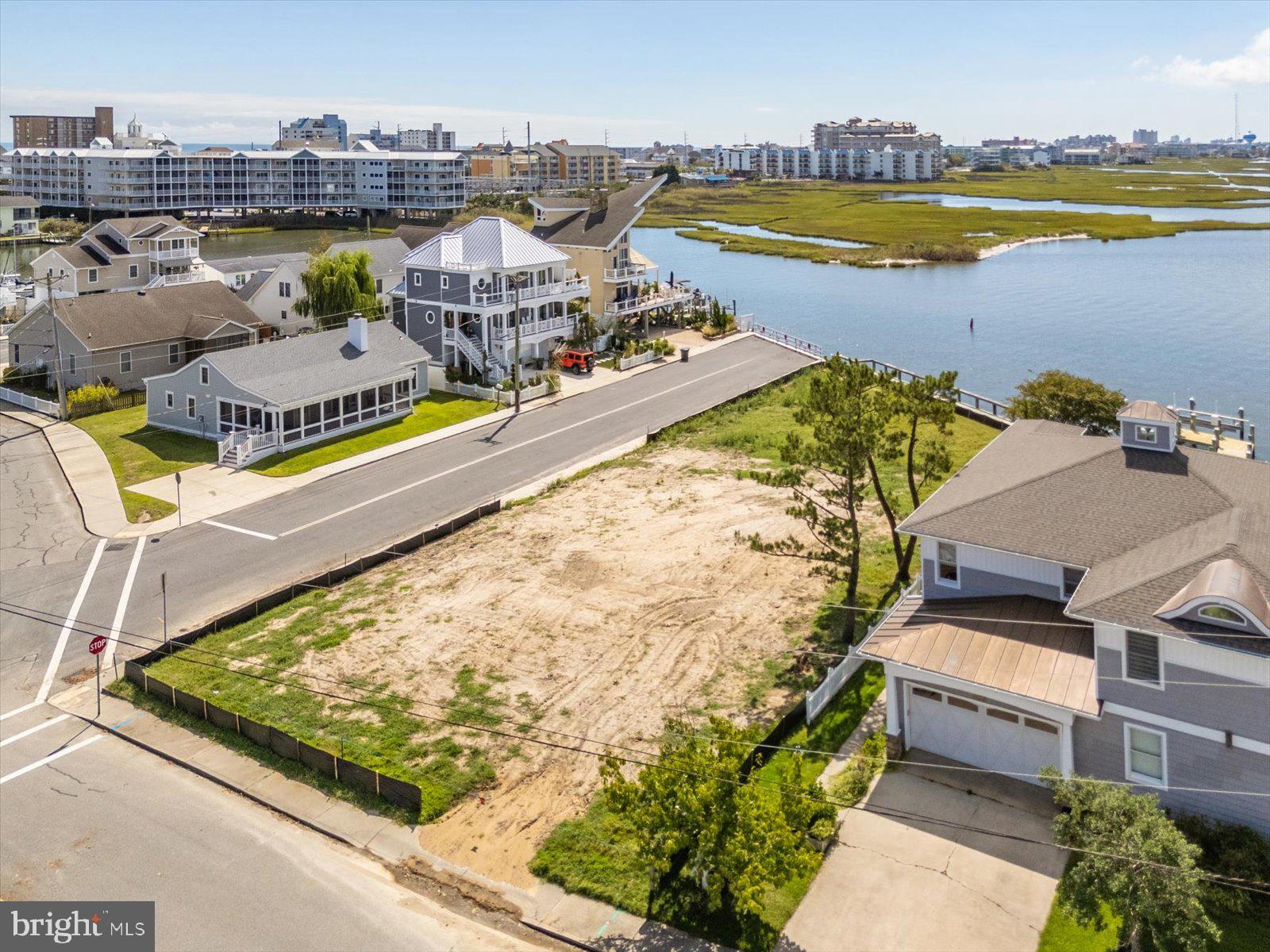 LITTLE SALISBURY - Residential