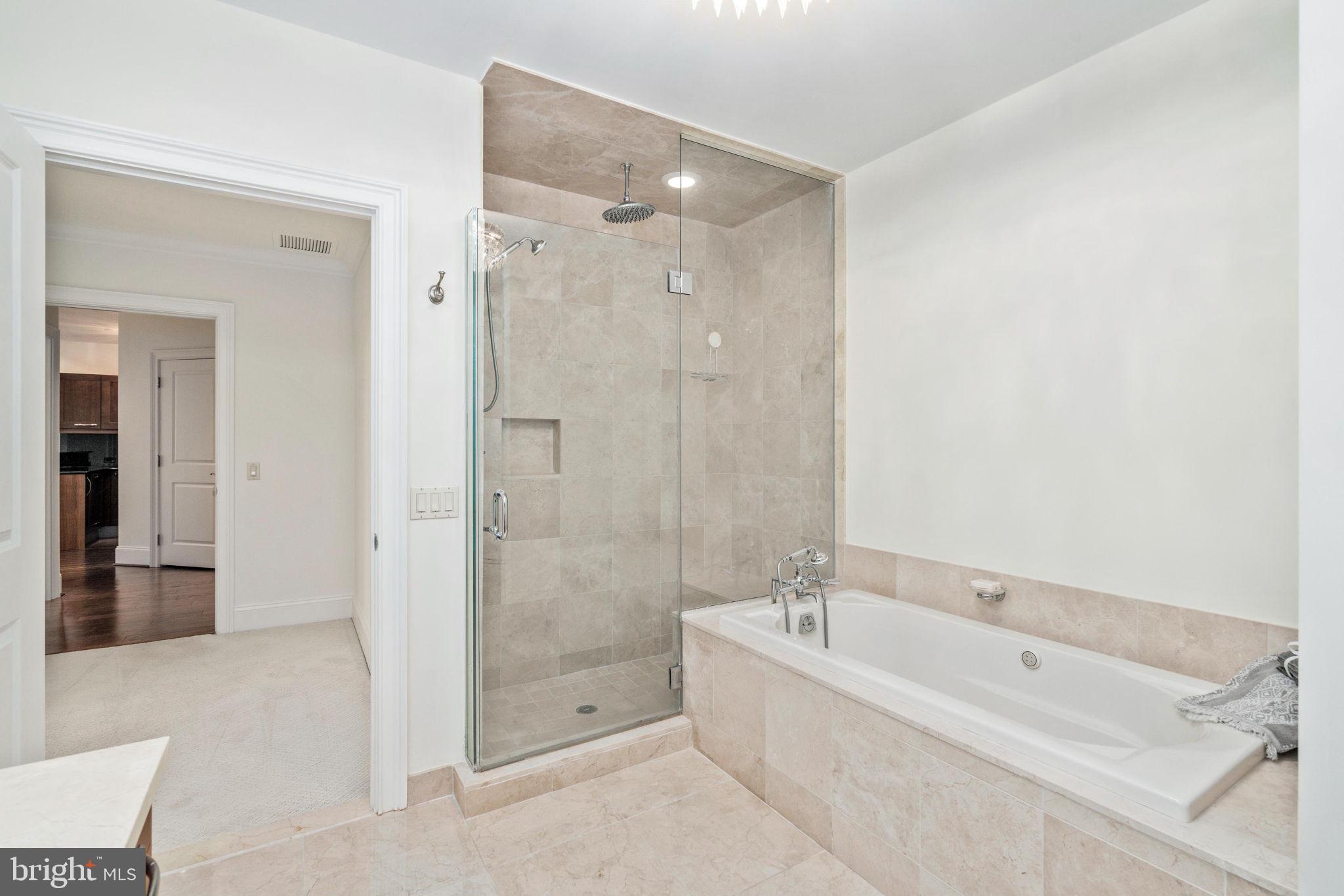 CENTER CITY - Residential