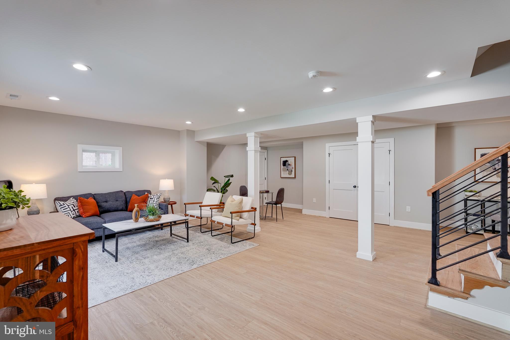 WARNERS ADDITION TO KENSINGTON - Residential