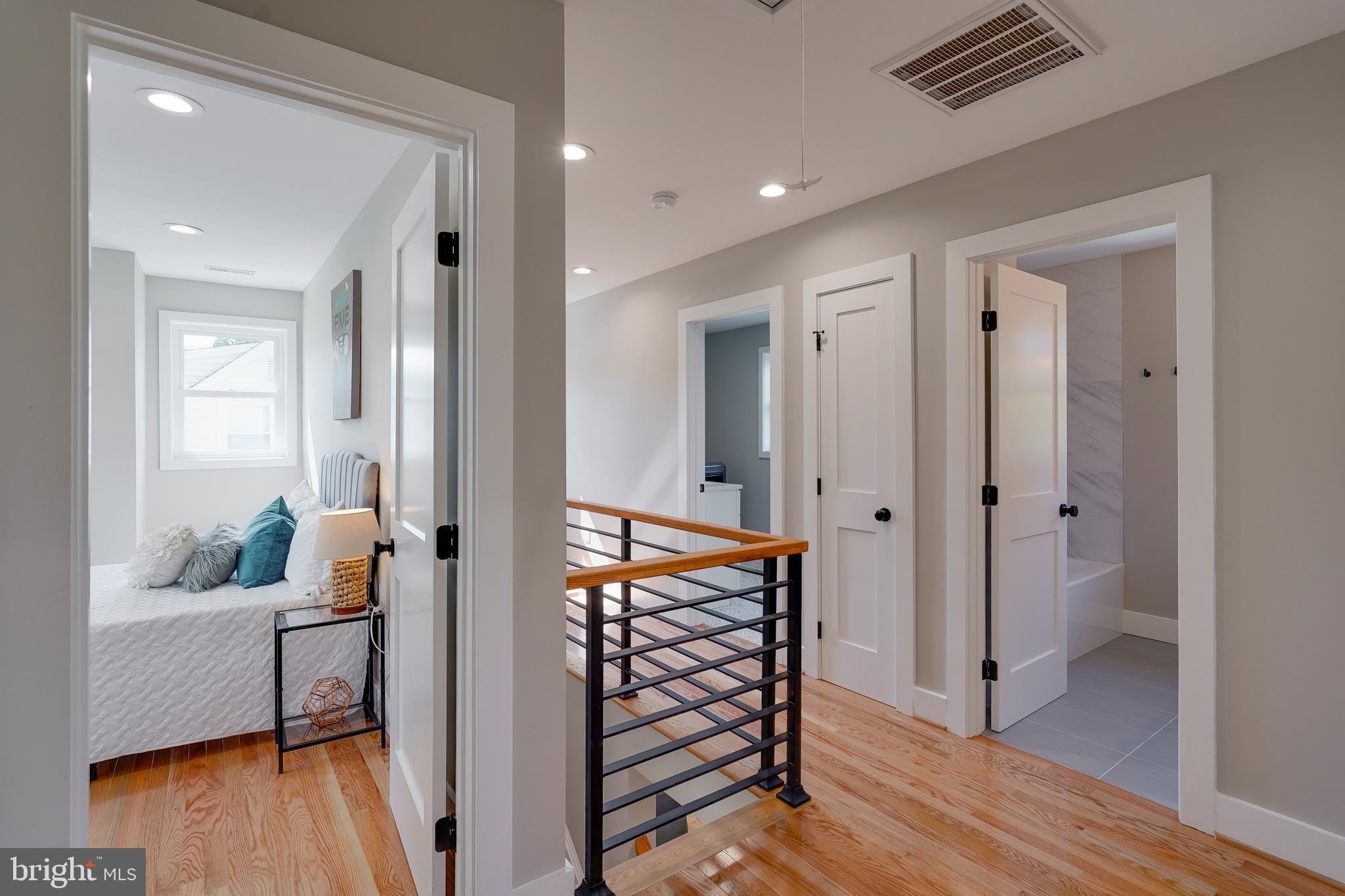 WARNERS ADDITION TO KENSINGTON - Residential