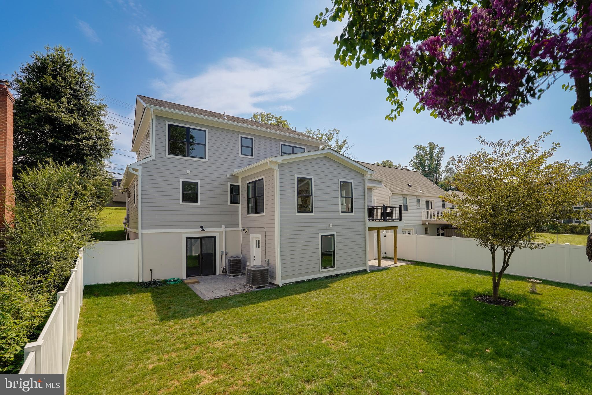 WARNERS ADDITION TO KENSINGTON - Residential