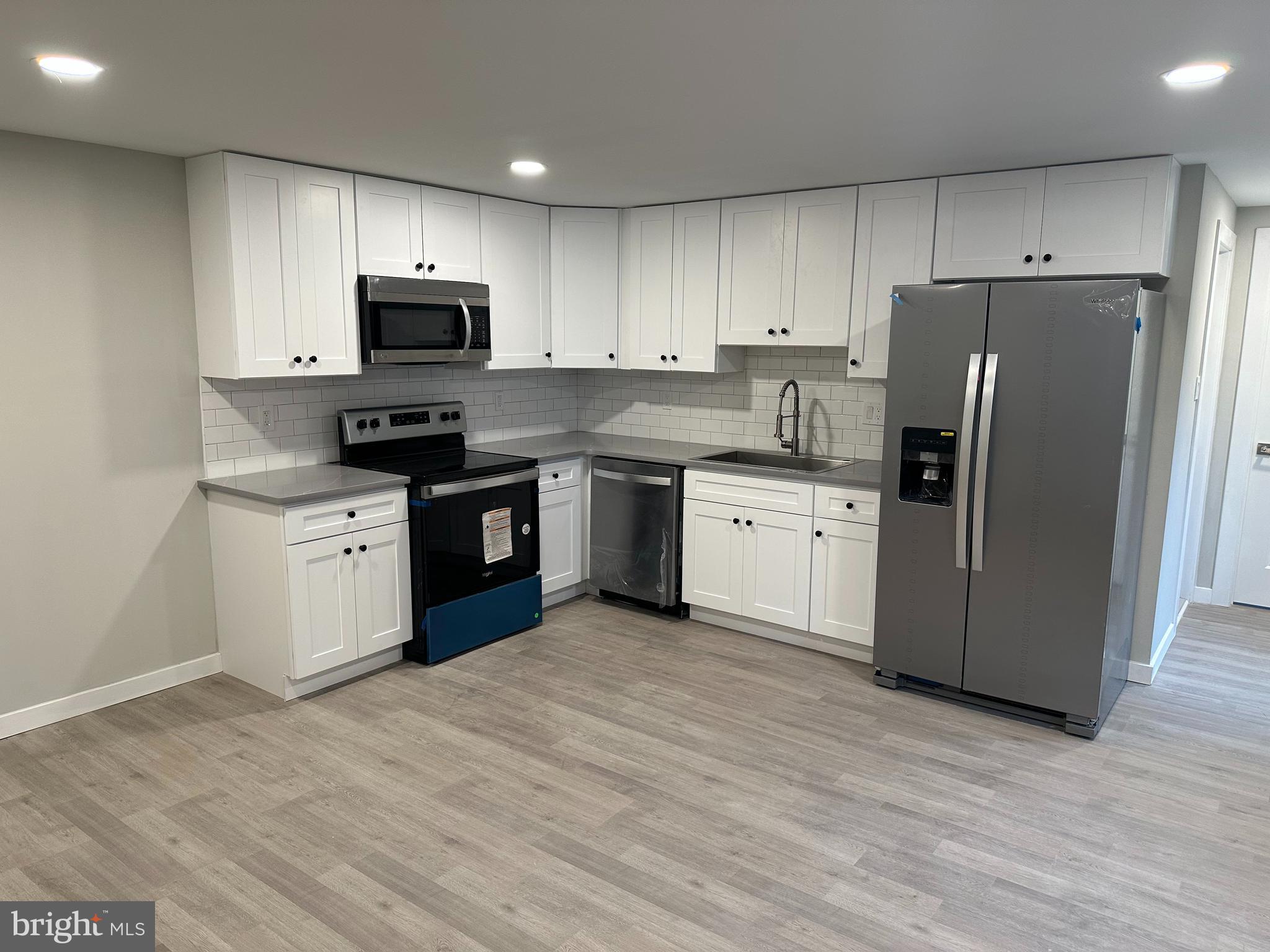 Check this out this 2 bedroom/2 bath home! Located just blocks away from Ivy Ridge Shopping Center this home also offers easy and very close commuting access
This classic underwent premium rehab and looks like new. It features freshly painted walls, a fully refurbished kitchen, and hardwood flooring. Both bedrooms are comfortably sized and have individual closets.
Owner is a PA Licensed Real Estate Broker.