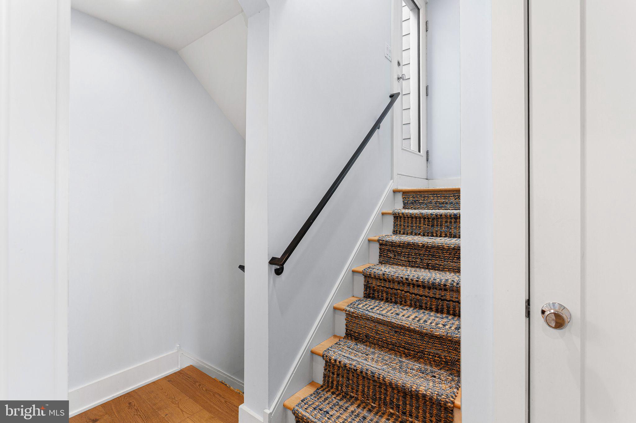 212 BAINBRIDGE STREET 4