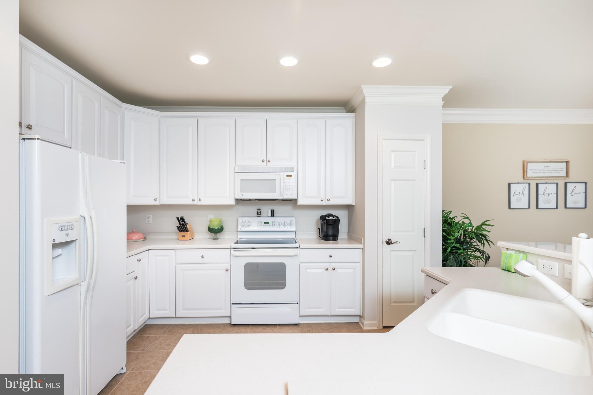 4 HIDDEN COVE WAY 2A