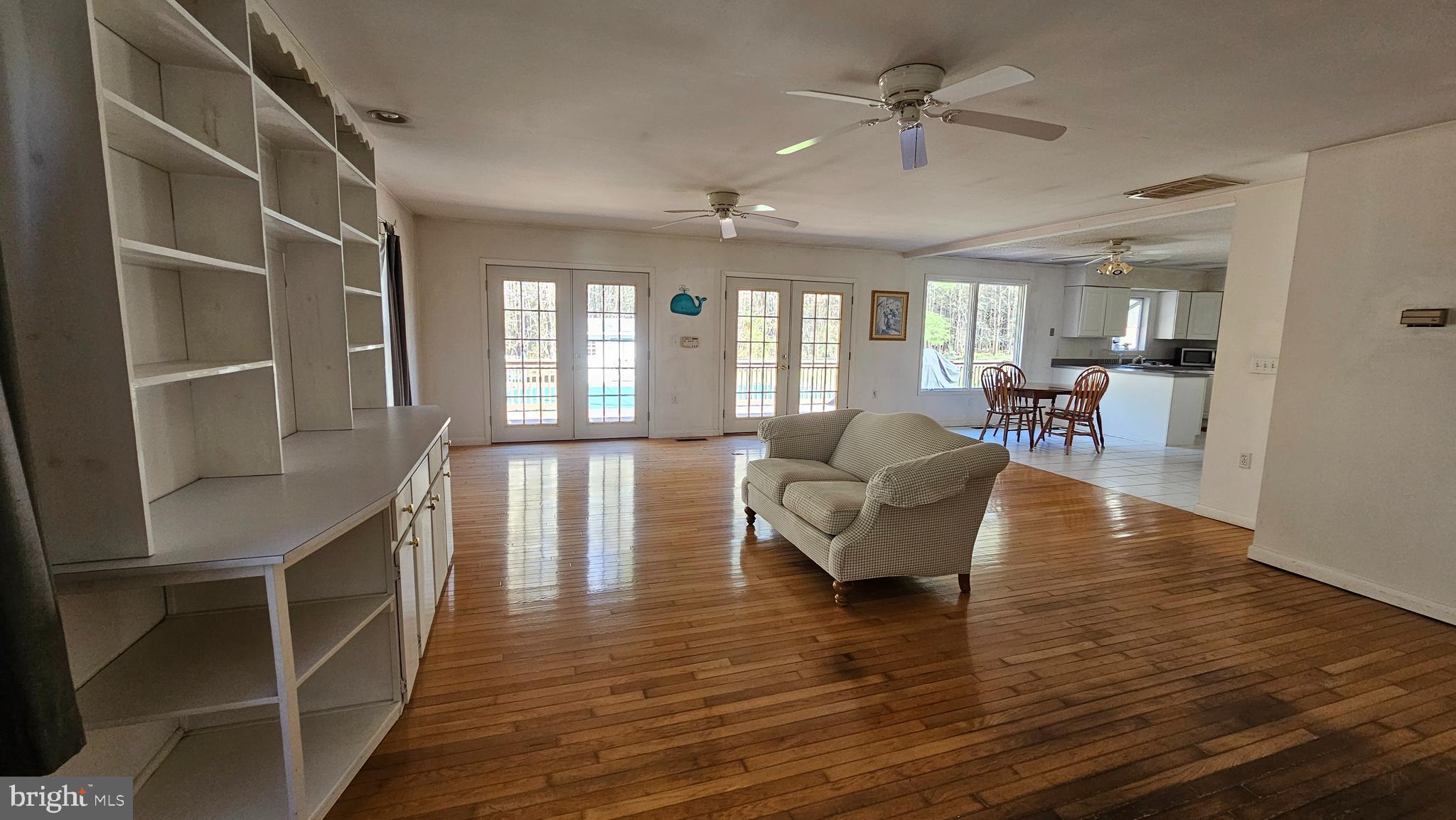 CEDAR LANE - Residential