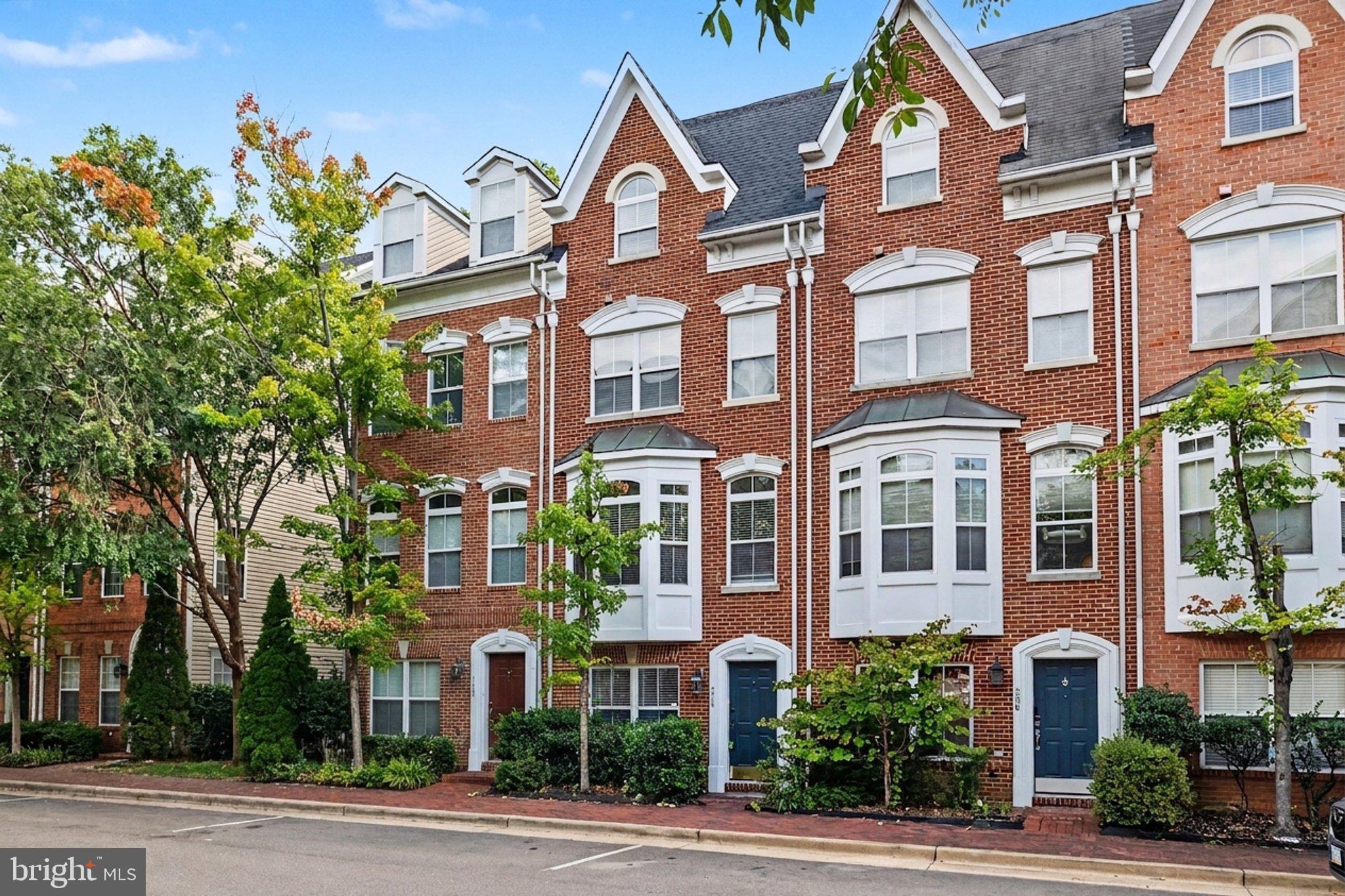 204 MARTIN LANE
