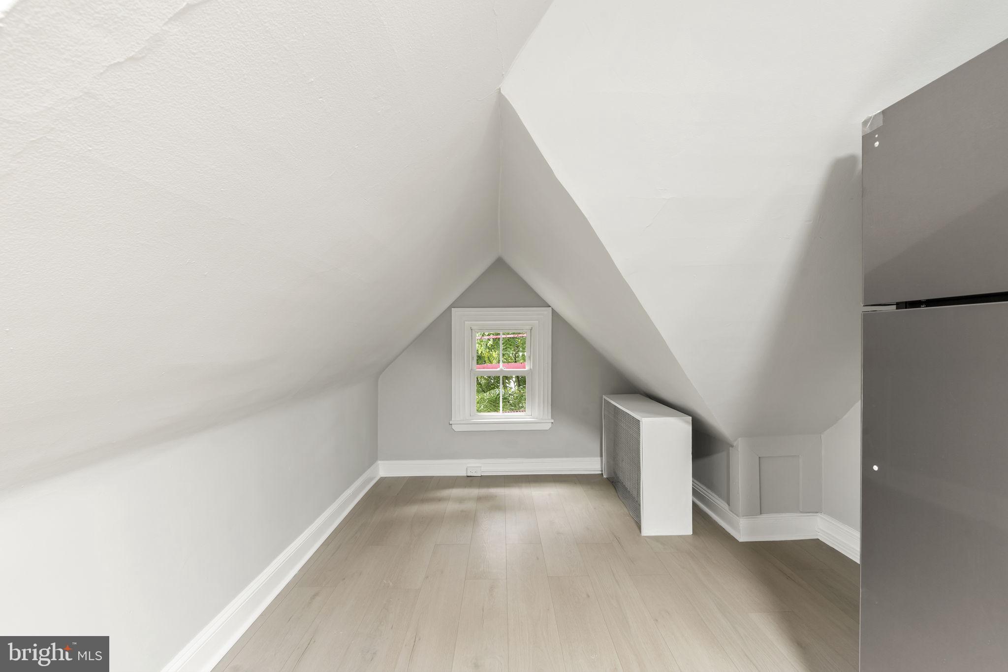 COLLINGDALE - Residential Lease