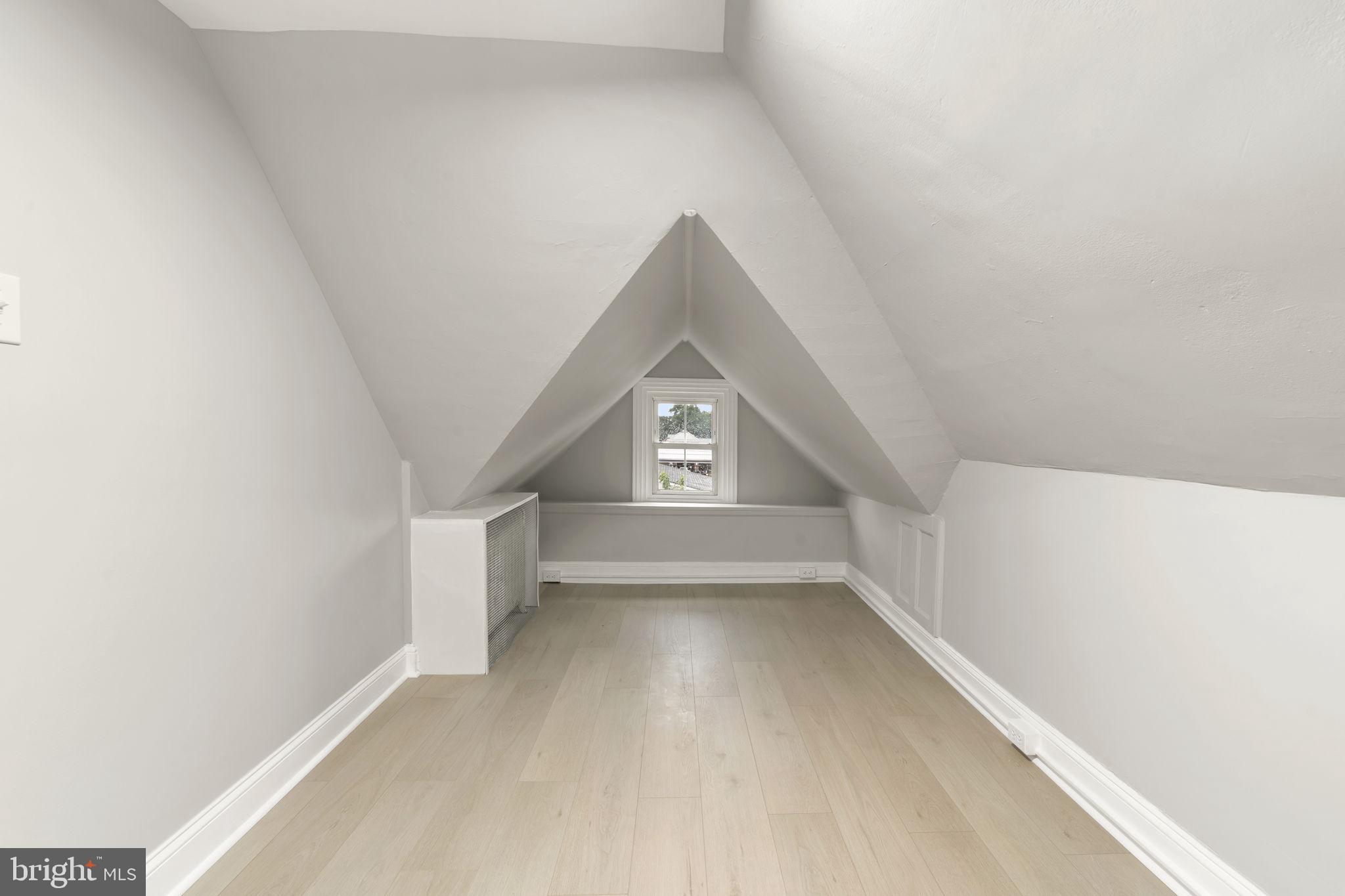 COLLINGDALE - Residential Lease