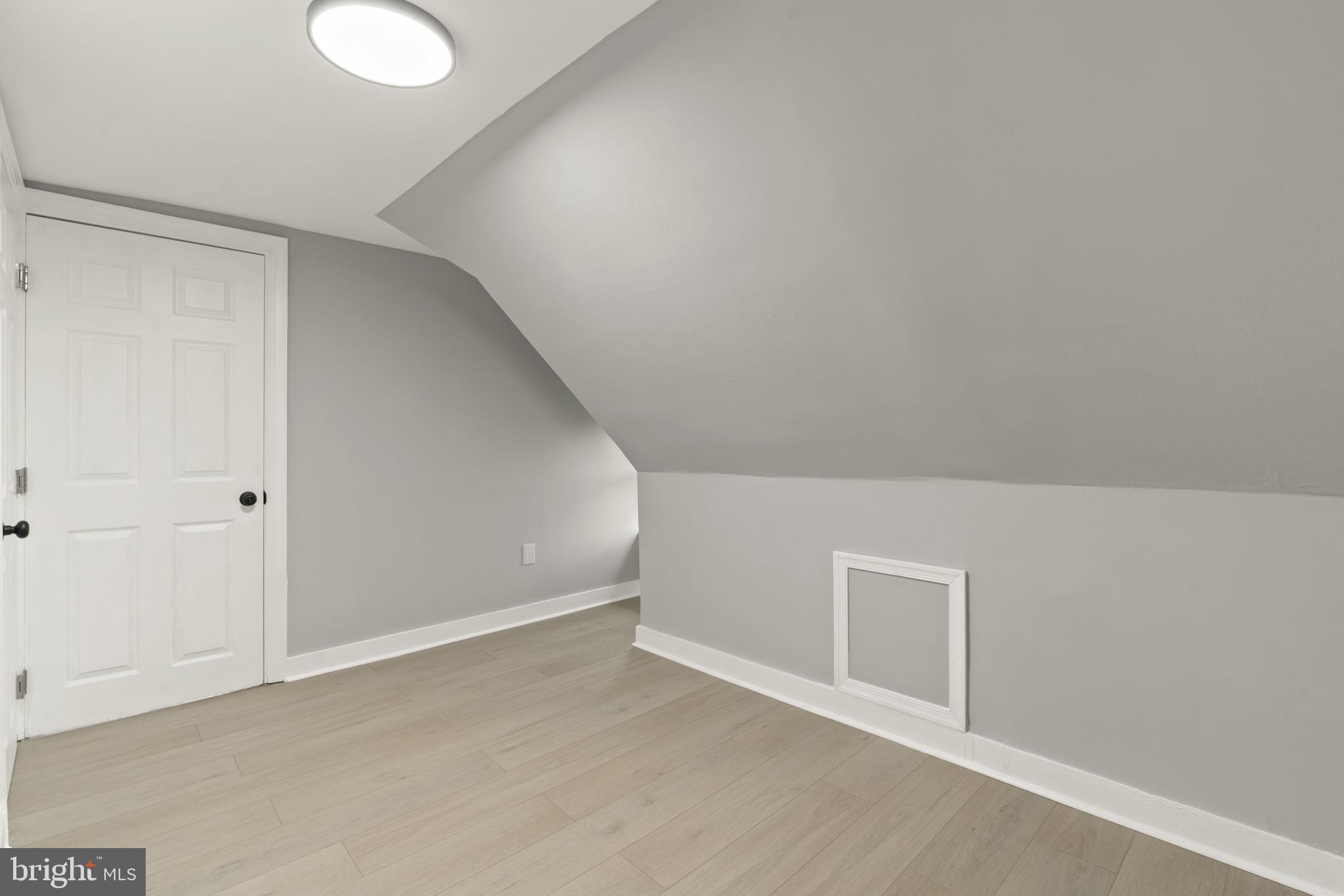 COLLINGDALE - Residential Lease