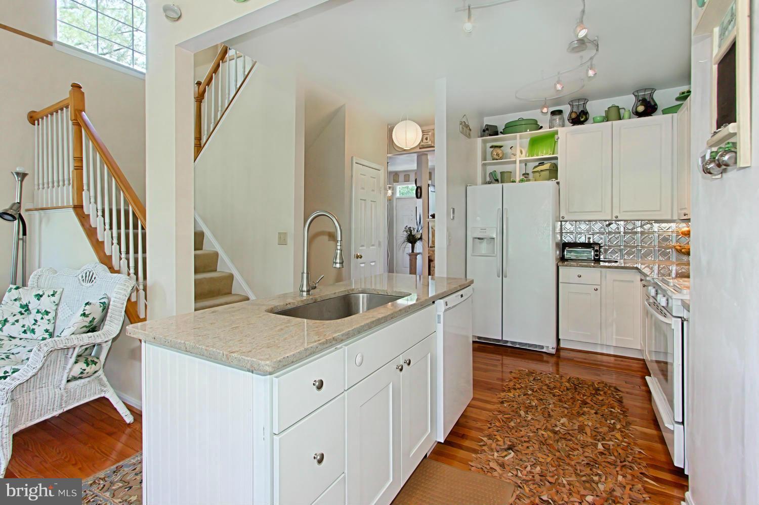 SOUTHLAKE AT MONTCLAIR - Residential