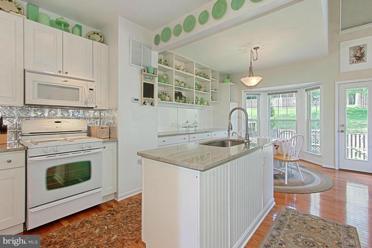 SOUTHLAKE AT MONTCLAIR - Residential