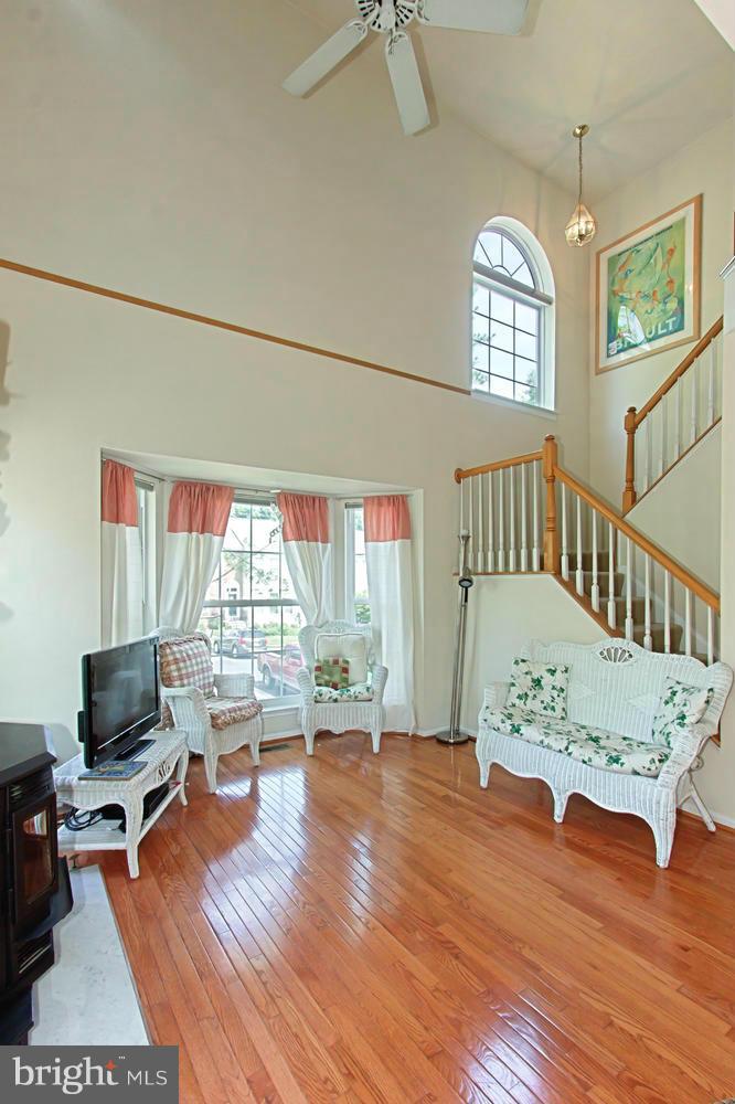 SOUTHLAKE AT MONTCLAIR - Residential