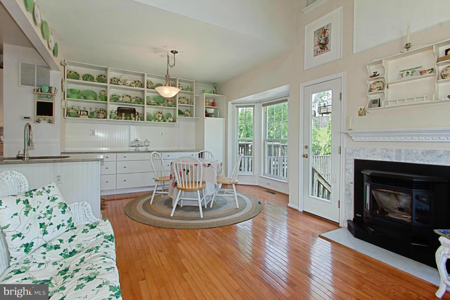 SOUTHLAKE AT MONTCLAIR - Residential