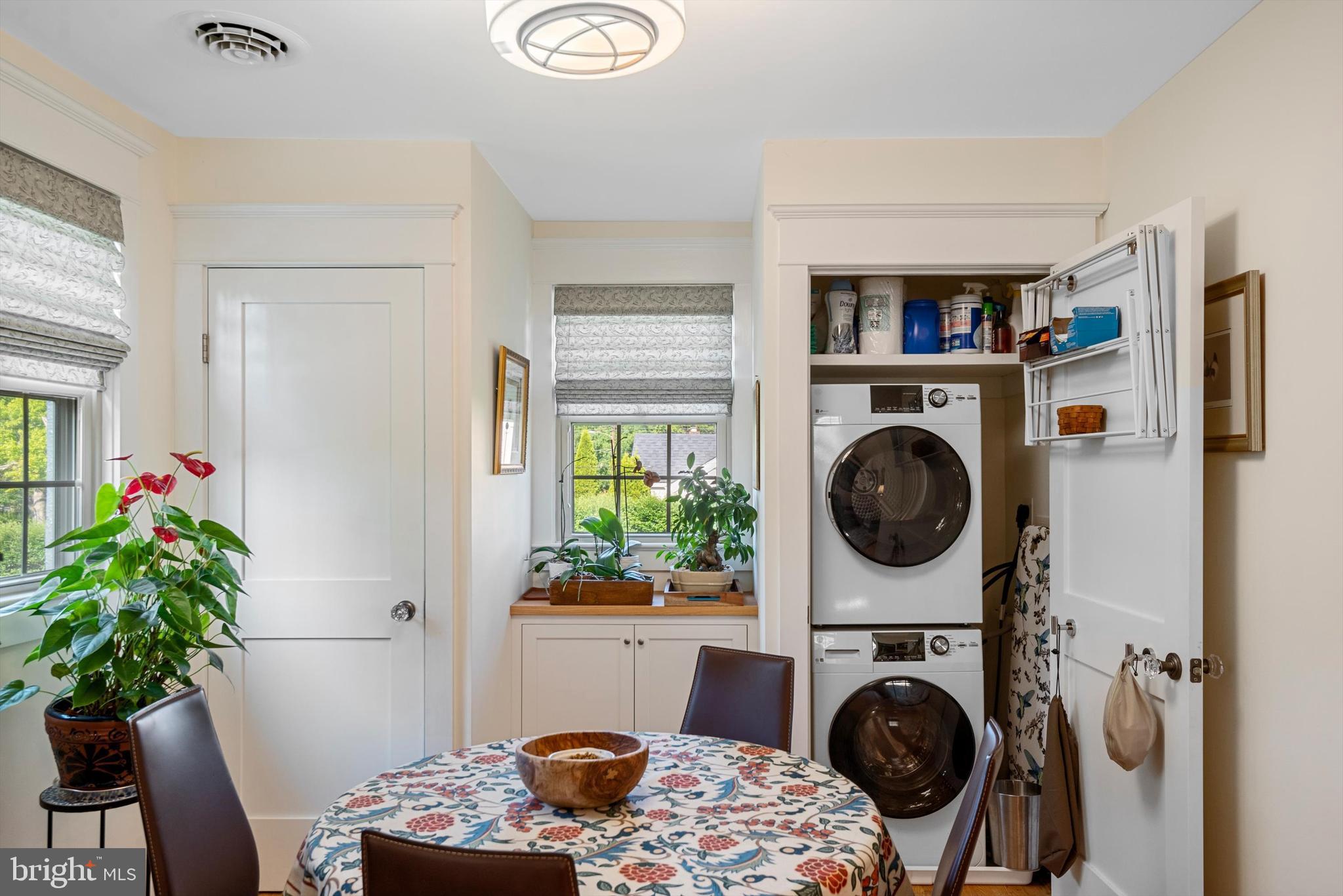 RIDGEVIEW - Residential