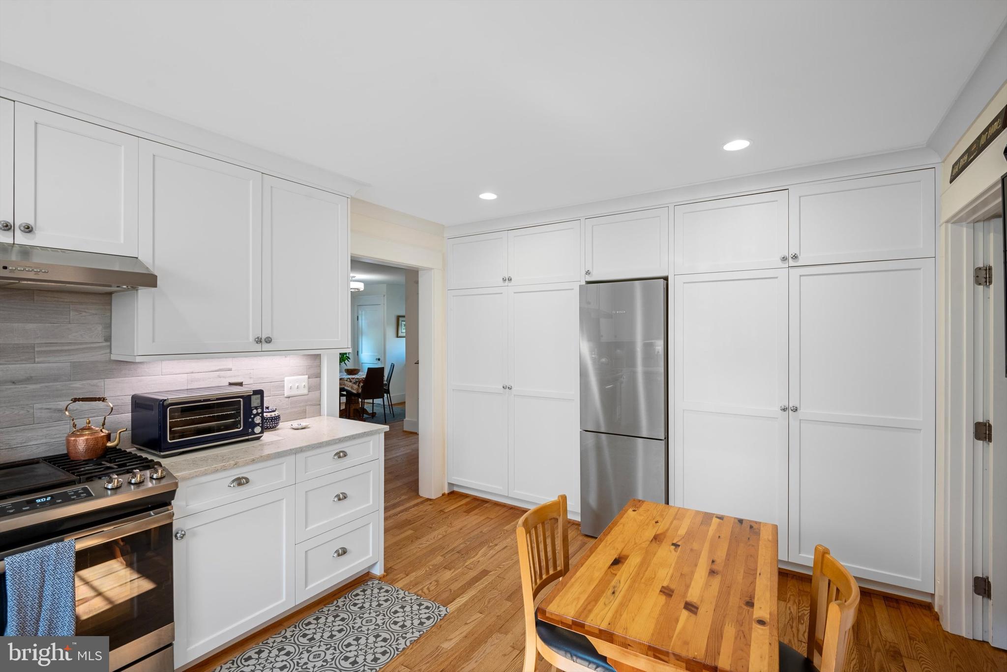 RIDGEVIEW - Residential