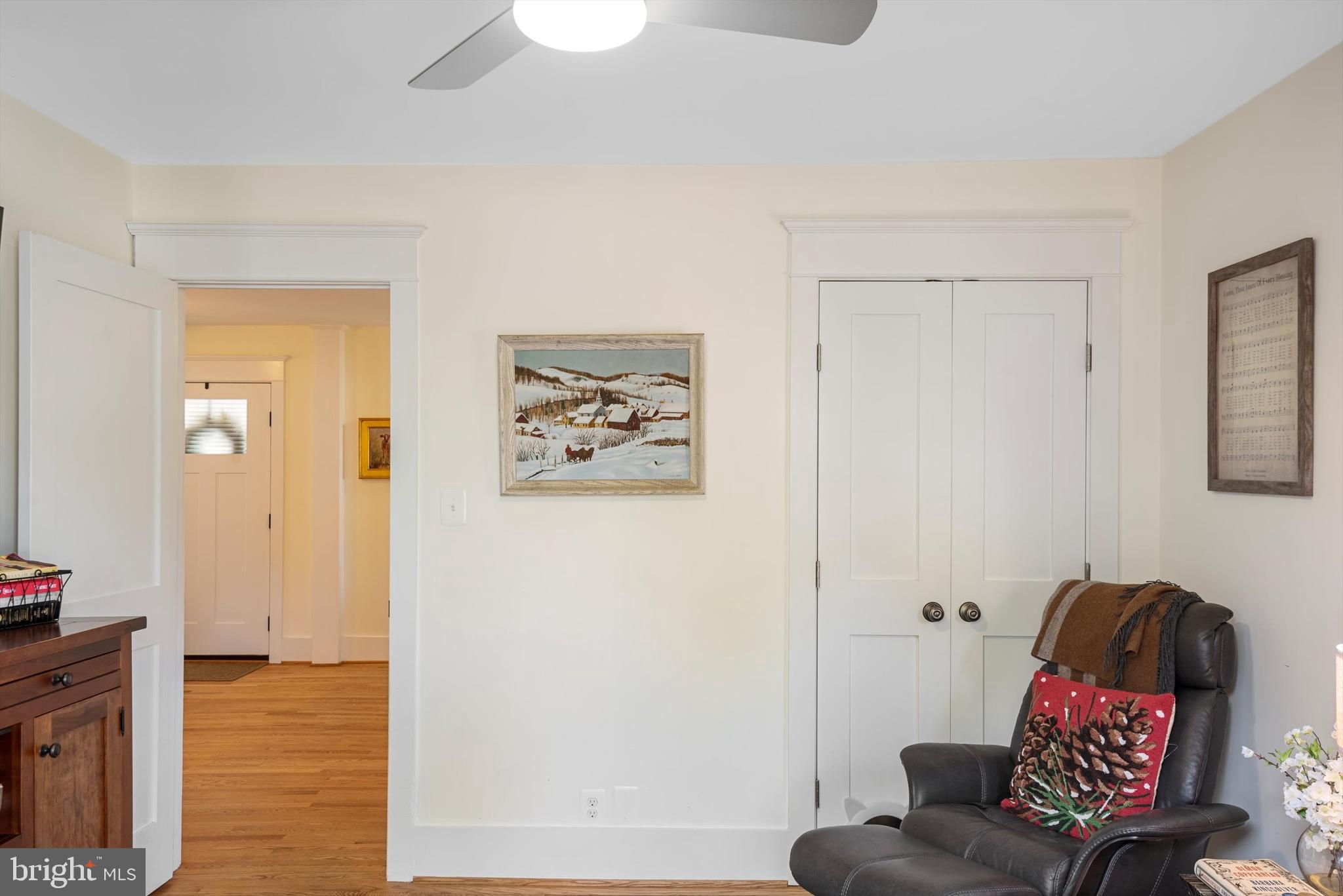 RIDGEVIEW - Residential