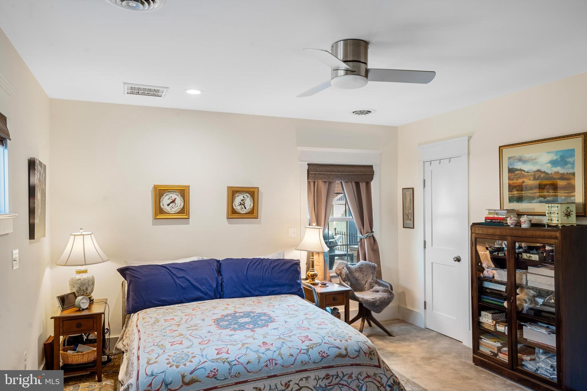 RIDGEVIEW - Residential