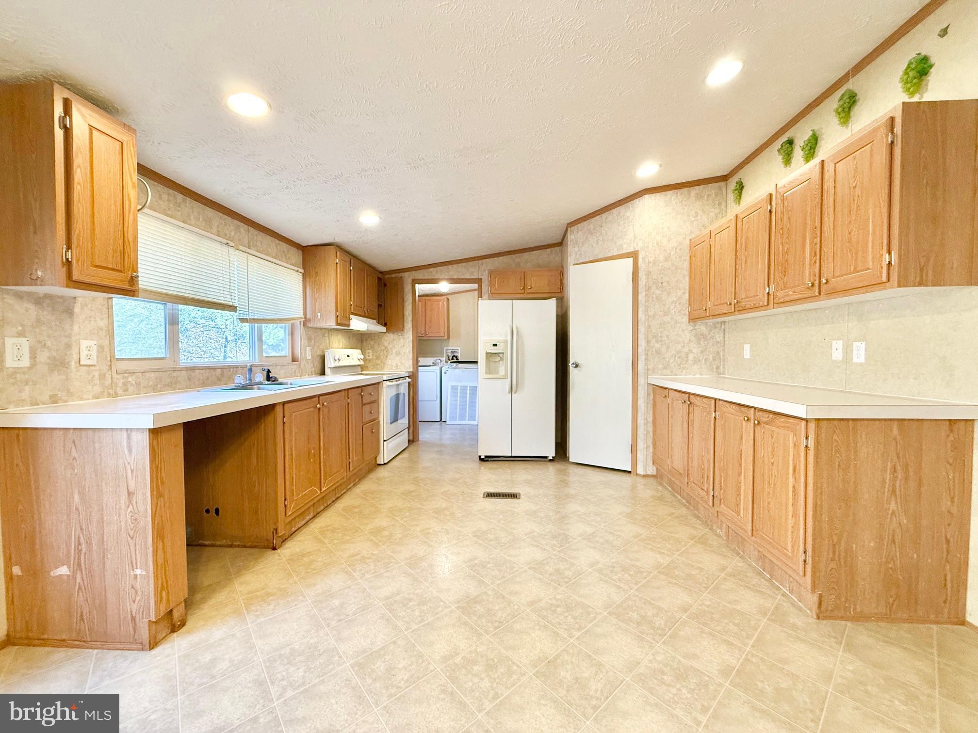 WHEELER HILL - Residential